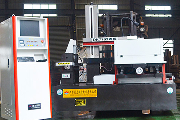 Jiangsu Chuangwei CNC 공작 기계 Co., Ltd.